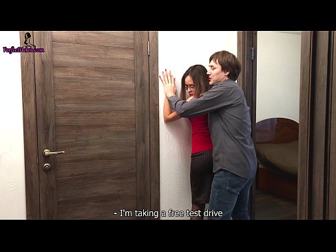 ❤️ Ko te Kaihokohoko Sexy ka whakakorikori i tana Topanga me te whanako i a ia e hoko ana i tana whare noho - Krempai Homemade porn i mi.mysexgamer.ru ❌️