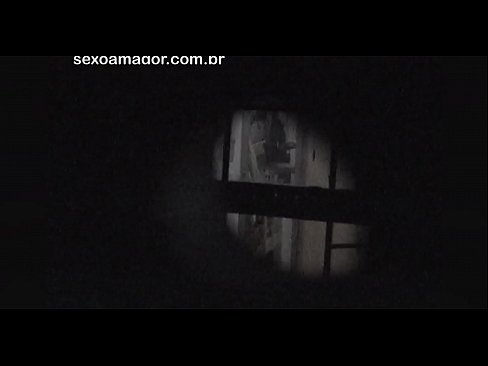 ❤️ Ka hopukina pukutia a Blondie e tetahi kaitirotiro takiwa e huna ana i muri i nga pereki tuwhera Homemade porn i mi.mysexgamer.ru ❌️